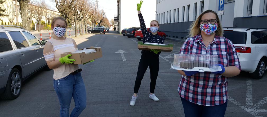 Bełchatowianka przygotowuje posiłki dla policjantów i medyków! 