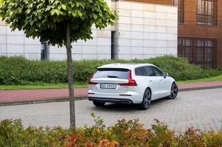 Volvo V60 D4 8AT Inscription