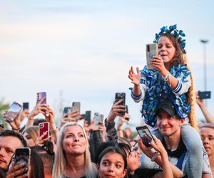 Sosnowiec Fun Festival. Publiczność szaleje przed sceną