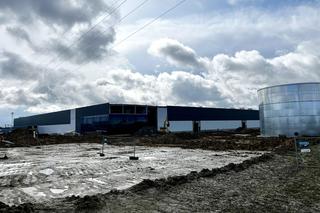 Trwa budowa zakładu produkcyjnego Fortaco w Knurowie ZDJĘCIA