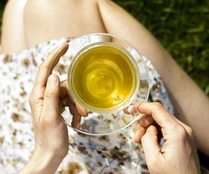 Wyśpisz się jak dziecko i zrzucisz brzuszek bez wysiłku. Wystarczy zaparzyć herbatę z tych liści