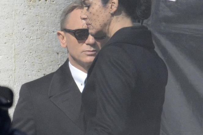 James Bond 2015: Daniel Craig i Monika Bellucci kręcą na planie Spectre! :) ZDJĘCIA