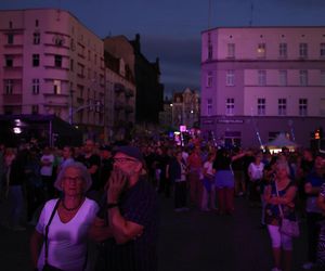 Pierwszy dzień Dni Bytomia 2025 przyciągnął tłumy. Na scenie wystąpił m.in. zespół Piersi