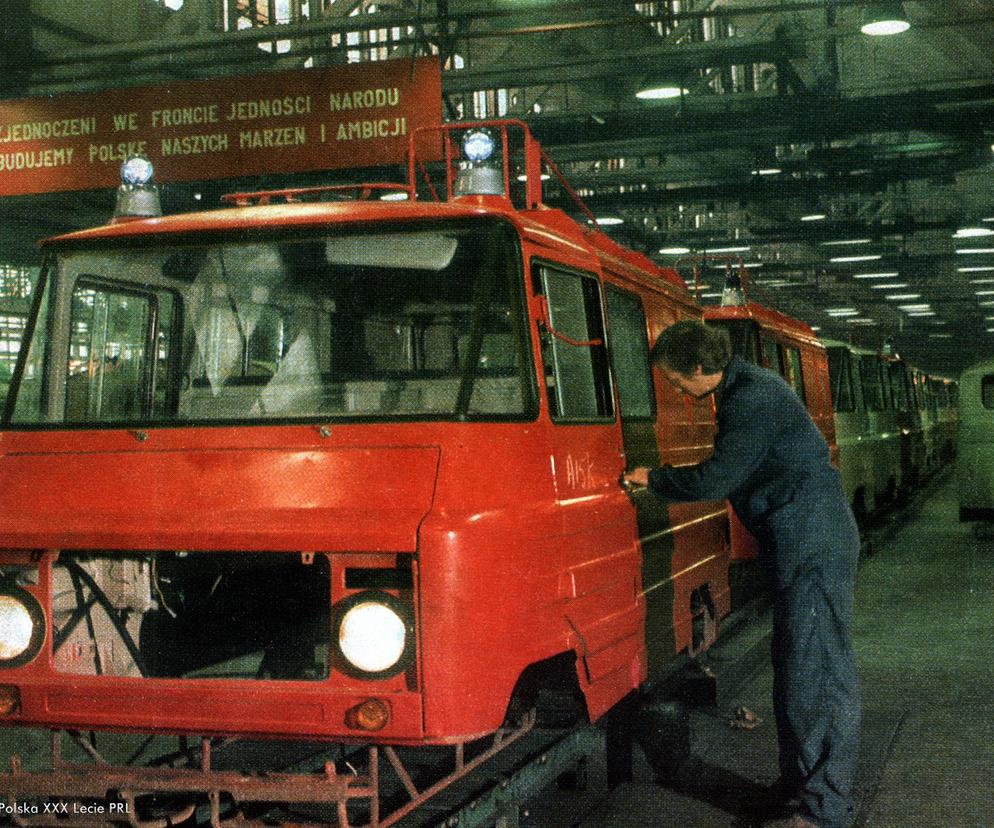 Jak wyglądała praca w czasach PRL? Zobaczcie te zdjęcia z lubelskich fabryk