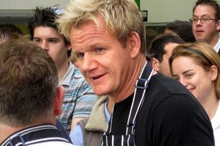 Gwiazda „Hell’s Kitchen” walczy z rakiem. Gordon Ramsay przestrzega fanów „Proszę, nie zapomnijcie”