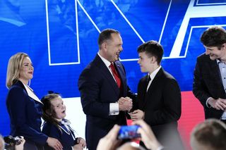  Młodszy syn Nawrockiego też chciał gwiazdą TV. Startował w show TVN