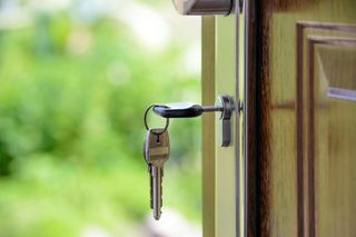 11 milionów złotych na walkę z bezdomnością w Łodzi. Rusza największy program wsparcia