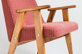 Józef Chierowski, fotel „366”, Dolnośląska Fabryka Mebli w Świebodzicach