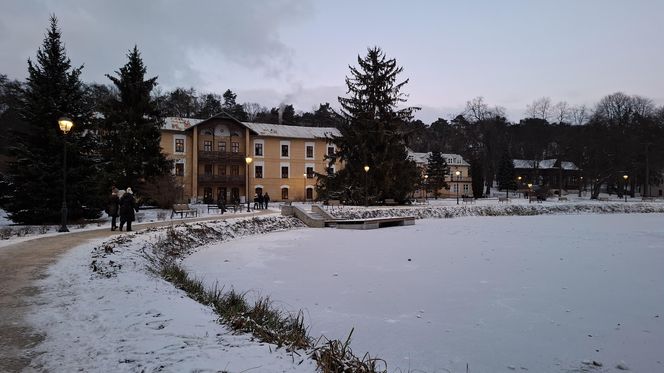 Nałęczów - Park Zdrojowy zimą