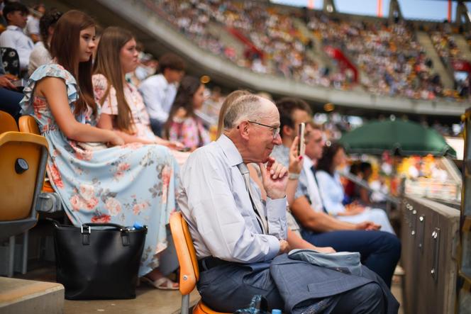 Kongres Świadków Jehowy 2024 na Stadionie Miejskim w Białymstoku