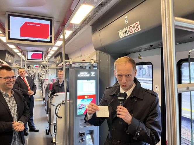 Biletomaty w wlkp polregio