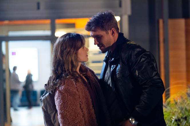 Na dobre i na złe, odcinek 834: Piotr Korban wróci do Hani. Znów będzie chodził i wyjawi dlaczego ją odtrącił - ZDJĘCIA