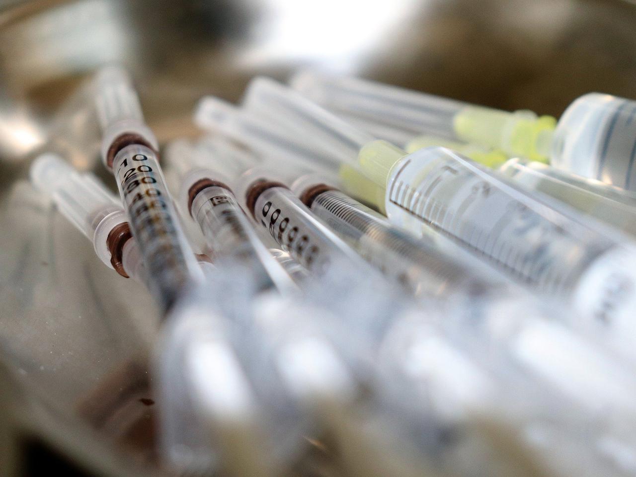 Mieszkańcy Gdańska chętnie korzystają z bezpłatnego dowozu na szczepienie