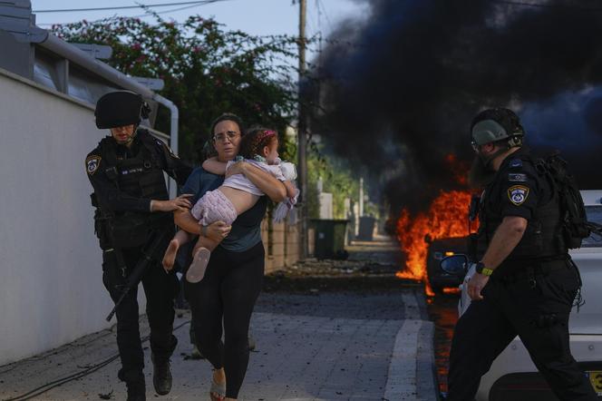 Hamas poluje na ludzi! Rzeź w domach, łapanki na ulicach. Wojna w Izraelu