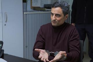 	Barwy szczęścia, odcinek 2819: Zbyszek Stawicki (Piotr Borowski)