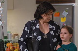 Barwy szczęścia odc. 1968. Ewunia (Gabriela Ziembicka), Elżbieta (Marzena Trybała)