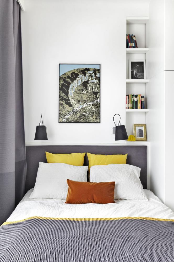 Szaro - żółta sypialnia