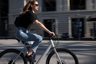 Ponad 4 mln zł kary dla dystrybutora rowerów. UOKiK: ograniczali konkurencję w internecie
