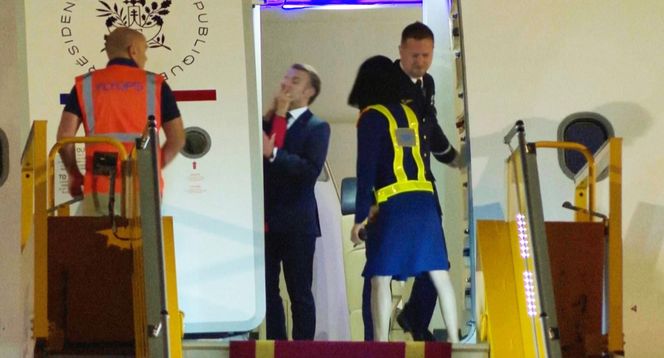 Francja/ Pałac Elizejski tonuje gwałtowny gest Brigitte Macron wobec męża, uchwycony przez kamery