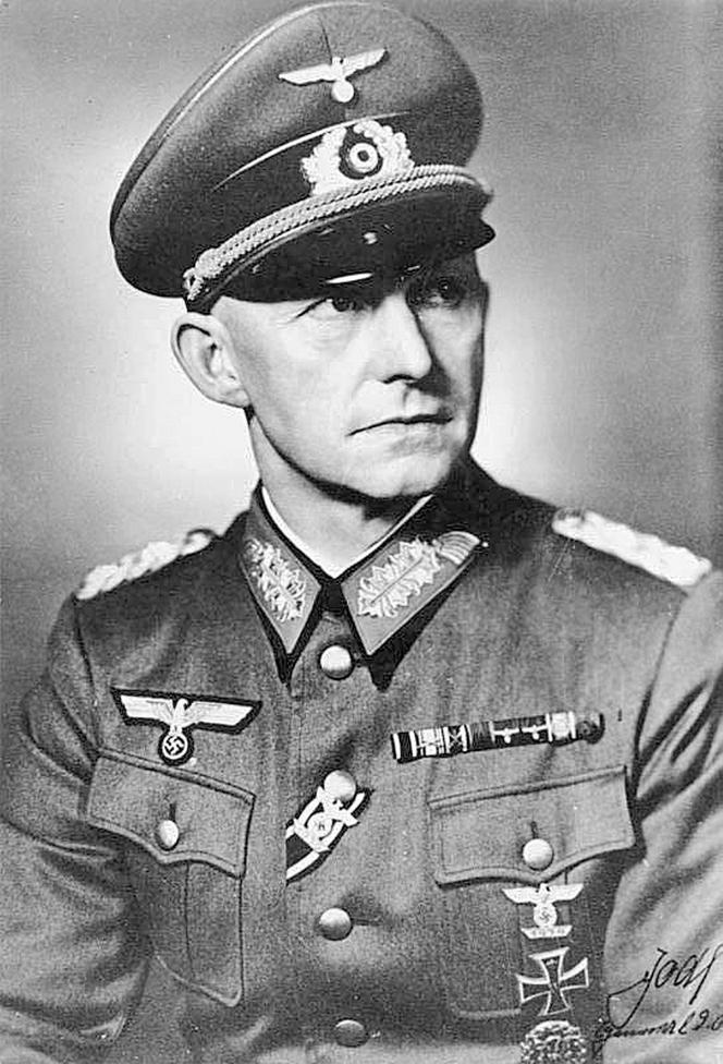 Gen. Alfred Jodl (1890-1946) zbrodniarz wojenny skazany na śmierć w Norymberdze. 