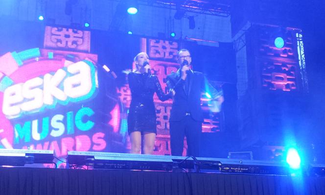 ESKA MUSIC AWARDS 2012 - NA ŻYWO w internecie: Joanna Koroniewska, Jankes
