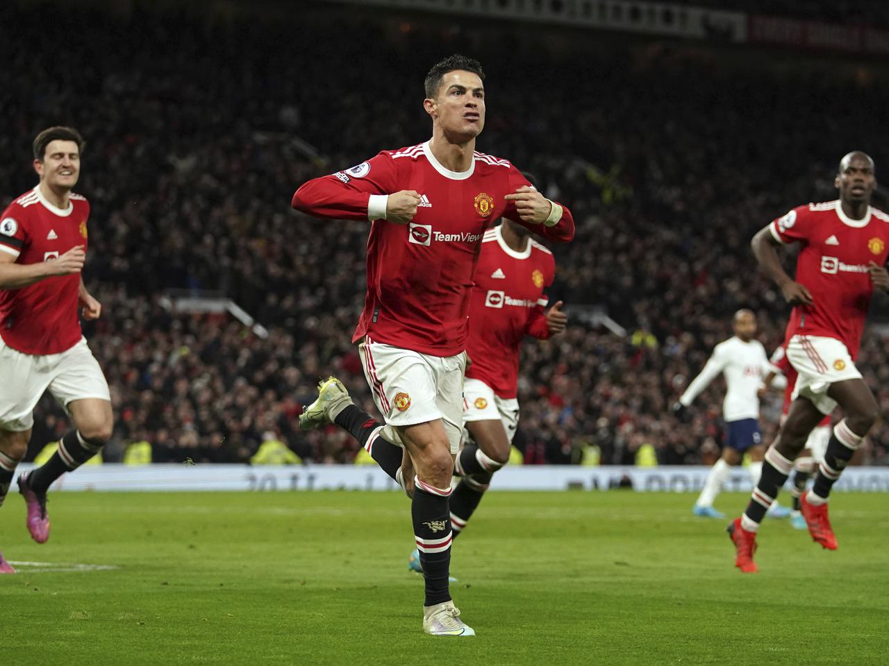 Arsenal – Man Utd: Typy bukmacherskie. Kursy. Angielski klasyk o Ligę Mistrzów