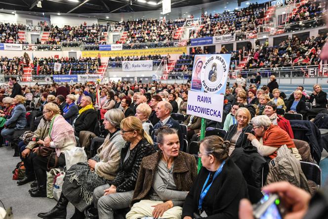 Politycy na 27. urodzinach Radia Maryja"