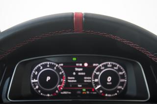 Volkswagen Golf GTI TCR 5D 2.0 TSI 290 KM DSG7