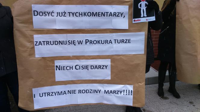 Protest przed prokuraturą w Toruniu - 20 grudnia