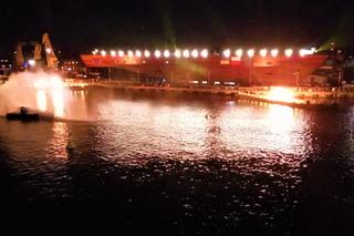 Pokaz iluminacji z okazji otwarcia Morskiego Centrum Nauki