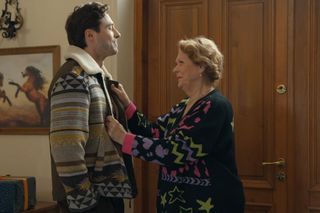 	Barwy szczęścia odc. 3197. Józefina Rawiczowa (Elżbieta Jarosik), Cezary (Marcel Opaliński)