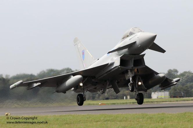 Eurofighter Typhoon należący do RAF