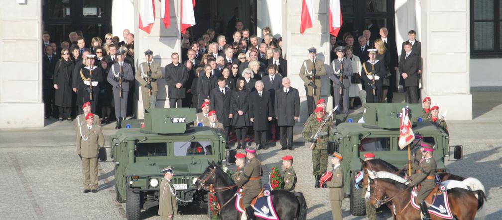 Zostawili stolicę w żałobie