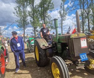 XXIII Międzynarodowy Festiwal Starych Ciągników i Maszyn Rolniczych im. Jerzego Samelczaka. Zdjęcia z parady i terenu festiwalu