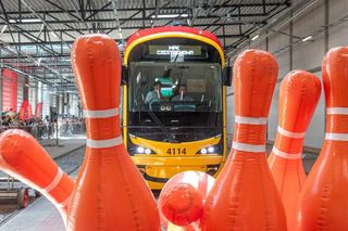 W Warszawie tramwaje grały w bilard i kręgle. Niezwykła impreza na Annopolu