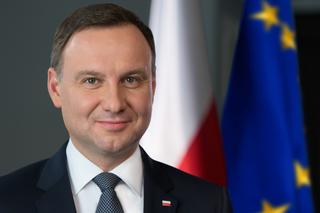 Prezydencki śmigłowiec wyląduje na stadionie! Andrzej Duda na Pomorzu [PLAN WIZYTY]