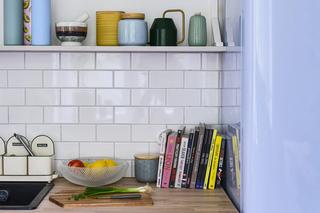 Mieszkanie 45 m² po wielkiej metamorfozie – zabudowa w punkt