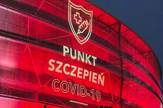 Szczepienia nastolatków we Wrocławiu. Na stadionie będzie można zaszczepić się bez rejestracji