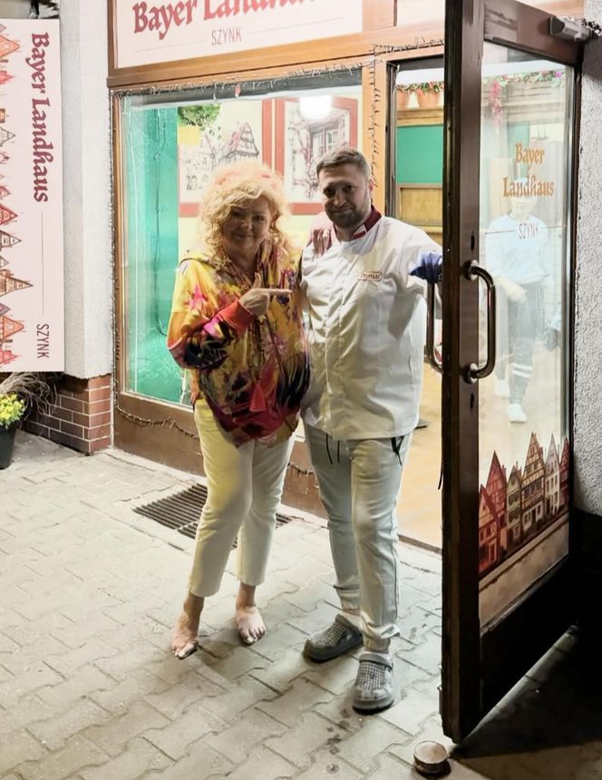 Magda Gessler w luksusowych sandałach ukrywa haluksy