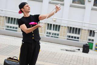 Carnaval Show w Plazie w Lublinie. Było zianie ogniem, pokaz iluzji i żonglerki oraz spektakl aerialowy!