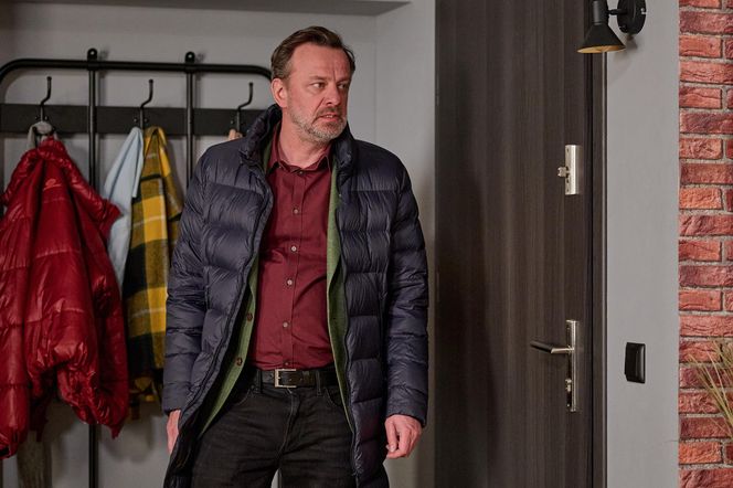 Na Wspólnej, odcinek 4041: Smolny (Łukasz Konopka)