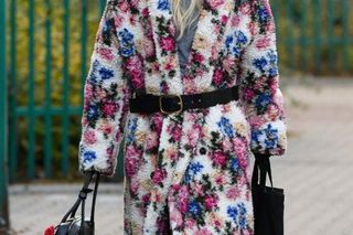 Monika Olejnik u fryzjera