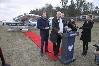 korwinolot ruszył w polskę.