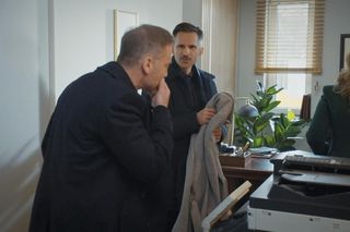 M jak miłość, odcinek 1868: Nagła choroba Andrzeja. W takim stanie przyjdzie do pracy - ZDJĘCIA 