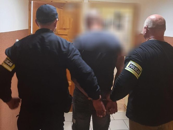 Ogólnopolska akcja policji. Tysiące funkcjonariuszy, ponad 1500 zatrzymanych. Zdjęcia z działań