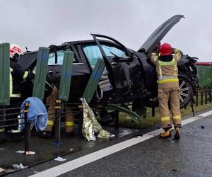 Koszmarny wypadek na A1 między Nowymi Marzami i Grudziądzem. Dwie osoby ranne! [ZDJĘCIA]