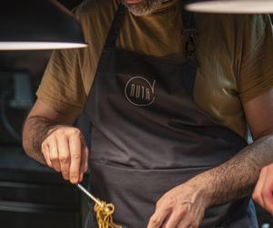 Andrea Camastra - znany Włoch przygląda się polskim daniom wigilijnym!