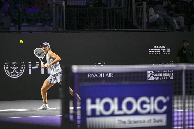 Iga Światek mecz z Jeleną Rybakiną