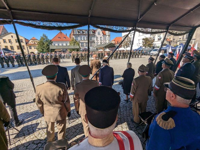 Przysięga żołnierzy WOT w Tarnowskich Górach