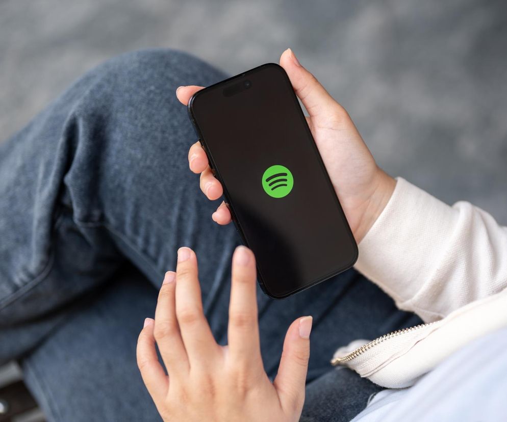Jak ogladać teledyski na Spotify? Nowa opcja już dostępna. Czy trzeba za nią zapłacić? 